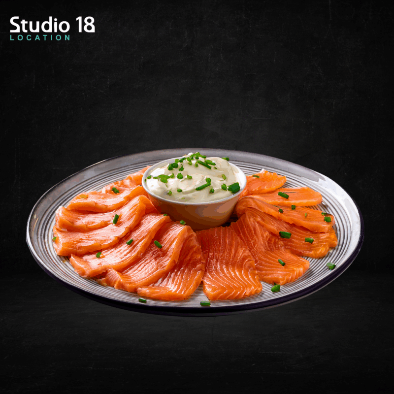 Plateau Saumon gravlax Crème citronnée à la ciboulette